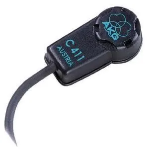AKG C411L Микрофон для струнных инструментов, крепится к поверхности на `жидкой резине`, L-разъём.