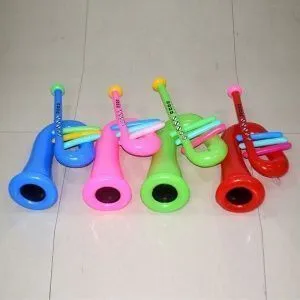 Фигурный воздушный шар. Труба. Цвета в ассортименте. Размер 65 см.