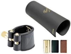 Vandoren LC27P Leather Кожаная лигатура и пластиковый колпачок для саксофона альт.