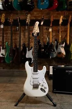 Rockdale Stars HT HSS White Электрогитара (Б/У)