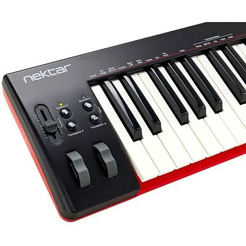 Nektar SE61 USB MIDI клавиатура.