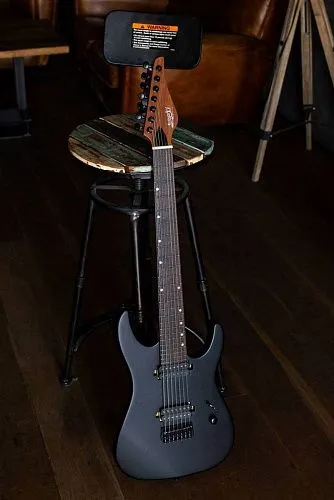 JET JS-507 BK Электрогитара 7-ми струнная, Superstrat.