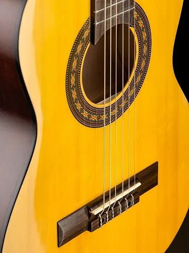 Hora N1010-3/4 Spanish Гитара классическая.