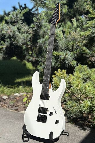 Spira S-400 MWH Электрогитара.