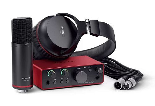 Focusrite Scarlett Solo Studio 4th Gen Студийный комплект.