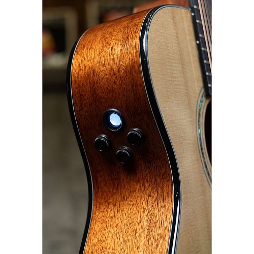 Cort Gold-OC6-NAT Gold Series Электроакустичесая гитара (б\у).